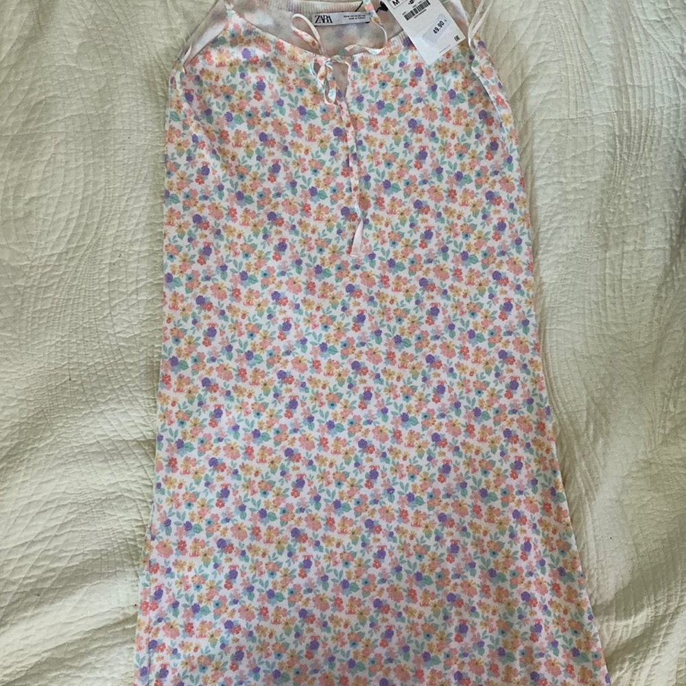 New zara dress flower print knit material long